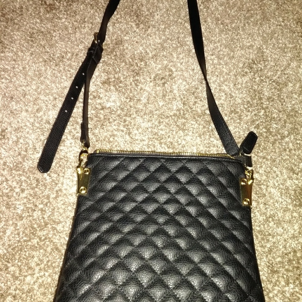Black Purse